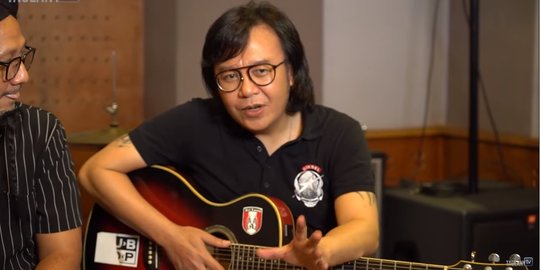 Koleksi Ribuan Piringan Hitam Ini Lagu Yang Buat Ari Lasso Terhibur Saat Sedih Merdeka Com