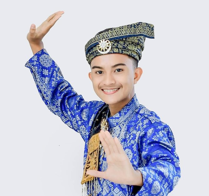 039tersenggol039 di top 42 lida 2021 ini pesona putra asal riau