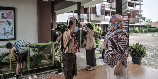 Anies Siapkan SOP Pembelajaran Tatap Muka Berdasarkan Hasil Uji Coba