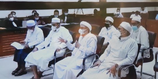 Hakim Bakal Lanjutkan Sidang Kasus Kerumunan Rizieq Syihab Pada 6 Mei 2021