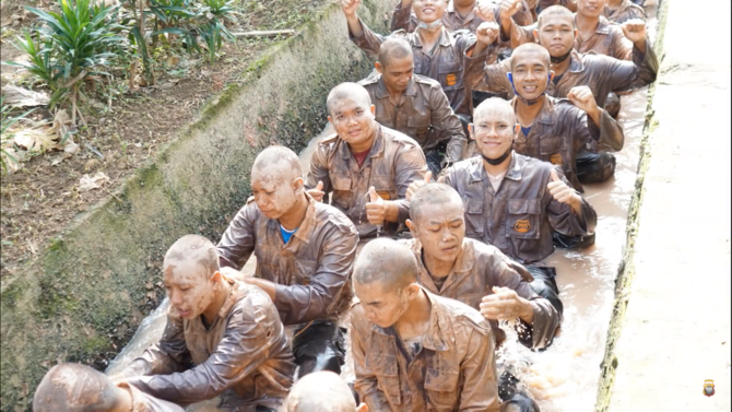 pendidikan satpam tak kalah keras dari tni dan polri