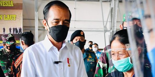 Jokowi Dorong Sektor Industri Bangkit, Tetapi Prokes Diterapkan Ketat