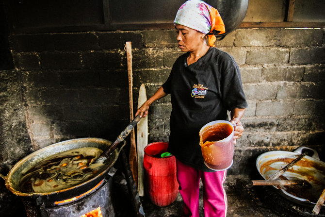 produksi gula kelapa kebumen