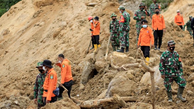 bupati tetapkan status tanggap darurat 14 hari ini kabar terbaru longsor di tapsel