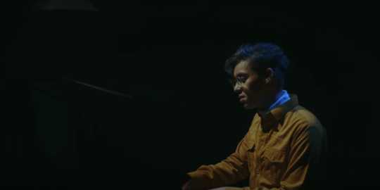 Lirik Lagu Fake Optics - Ardhito Pramono