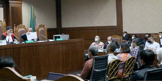 Sidang Suap Benih Lobster, Dirut PT ACK Akui Tak Ada Kewenangan Tapi Dapat Mobil