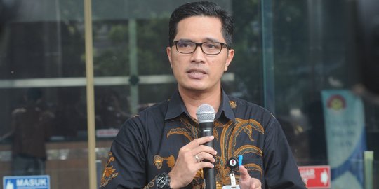 Pesan Menohok Febri Diansyah: Mereka yang Teguh Lawan Korupsi Justru Disingkirkan!