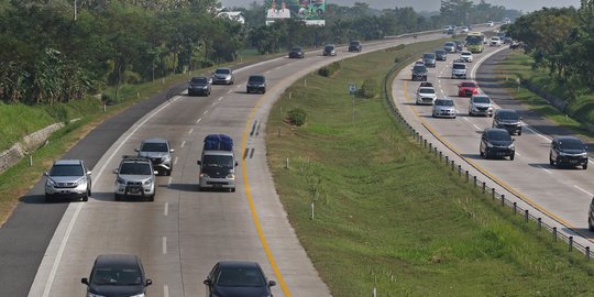 Hari Pertama Larangan Mudik Lebaran, Tol Cipali Terpantau Lengang