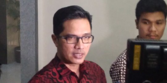 Febri Diansyah: KPK & Kemenpan RB Terkesan Berlomba Lempar Batu Sembunyi Tangan