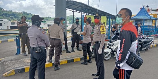 15 Pekerja Migran Diizinkan Menyeberang di Pelabuhan Padangbai