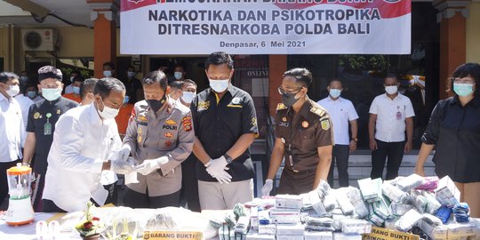 Polda Bali Musnahkan Berbagai Jenis Narkoba dan Tangkap 71 Tersangka