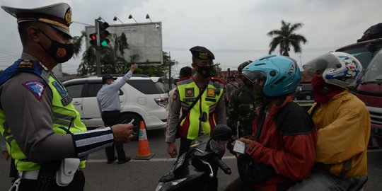 Polri Evaluasi Penyekatan Pemudik Hari ke-1: Atur Pemeriksaan Cegah Kemacetan