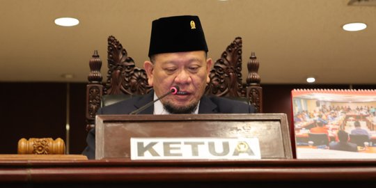 Pesan Ketua DPD untuk Komite I hingga Komite IV dalam Sidang Paripurna