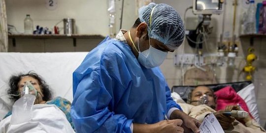 Dokter Muda di India yang Terpaksa Harus Memutuskan Siapa Harus Hidup dan Mati