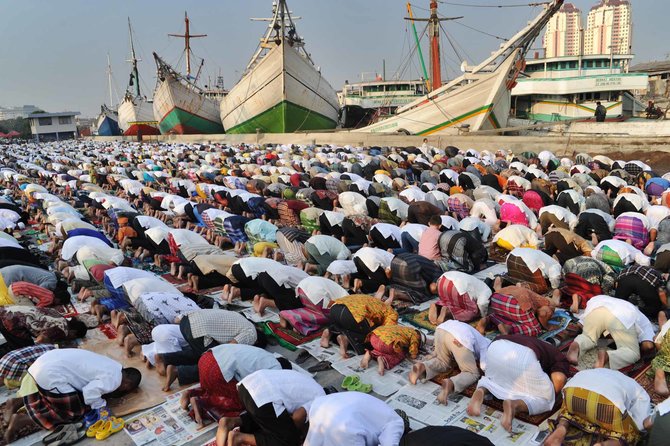 sholat ied di sunda kelapa