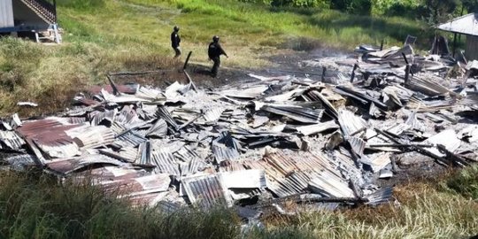 Satgas sebut KKB Bakar Rumah Warga yang Jadi Pusat Belajar Masyarakat