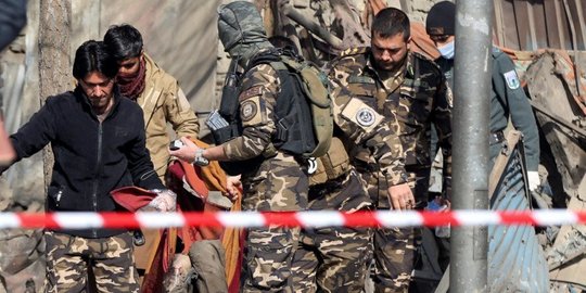 Ledakan di Sekolah Afghanistan, Puluhan Orang Tewas