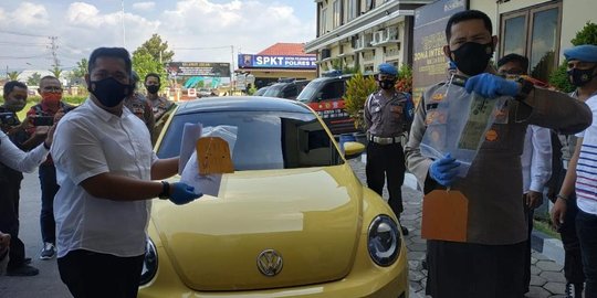 Pengemudi VW yang Tabrak Polisi 2 Kali Kena Penyekatan