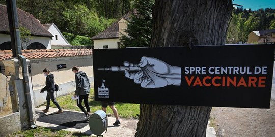 Kastil Drakula di Rumania Tawarkan Vaksin Covid-19 Gratis Bagi Pengunjung