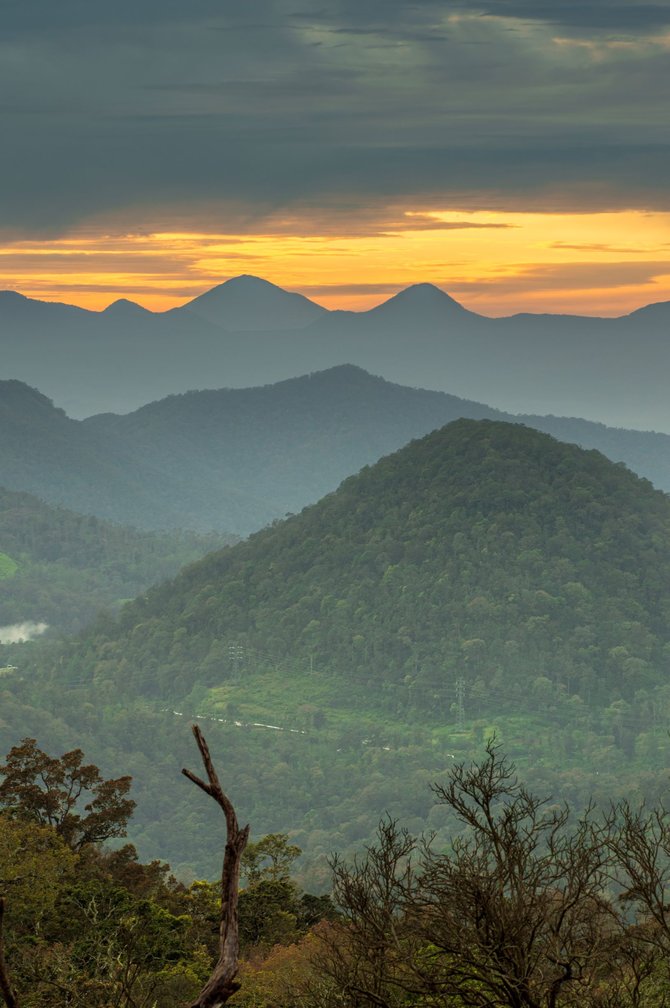 pesona gunung patuha bandung