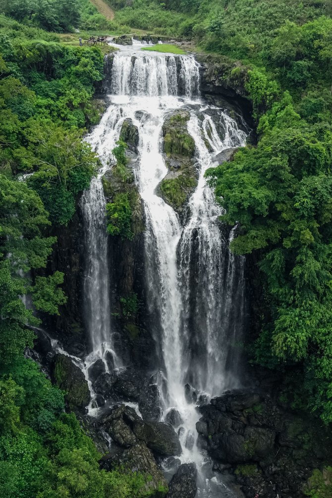 air terjun kenengan