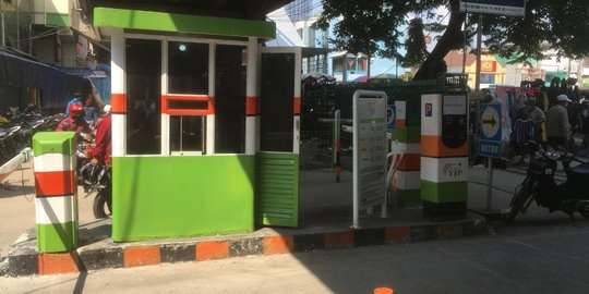 Pasar Tanah Abang Mulai Besok Ditutup Total, Akses Masuk Parkir Ditutup Hari Ini