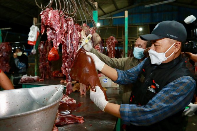 permintaan daging di banyuwangi jelang lebaran meningkat