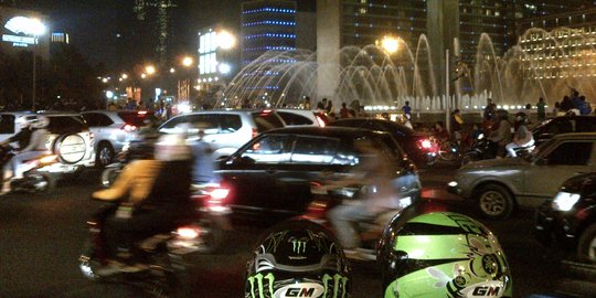 Polisi Jaga Ketat Titik Pintu Masuk ke Jakarta Cegah Kendaraan Takbir Keliling