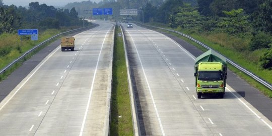 Jelang Lebaran, Jasa Marga Catat Penurunan Arus Lalin Tol Luar Jawa