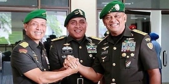 Potret Kompak 3 Jenderal TNI Kenakan Seragam Kebanggaan, Gagah & Berwibawa