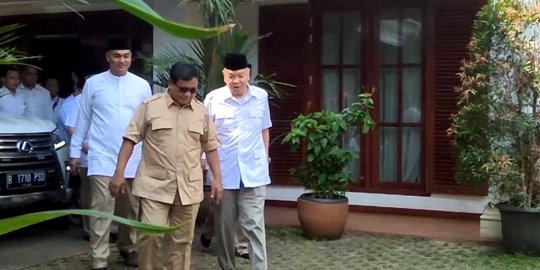 Gerindra Sumbar Sebut Prabowo akan Jawab Kesediaan Maju Capres pada 2023
