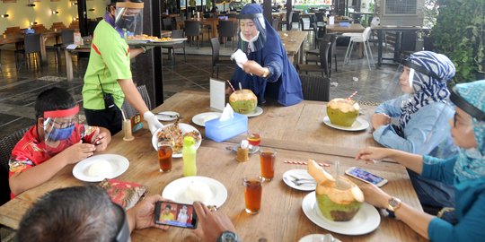Pemkot Tangsel Batasi Halalbihalal di Restoran dan Hotel Hanya untuk Keluarga
