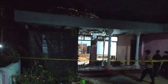 Petasan Diracik Meledak, 1 Warga di Kediri Tewas Mengenaskan dan Rumah Hancur