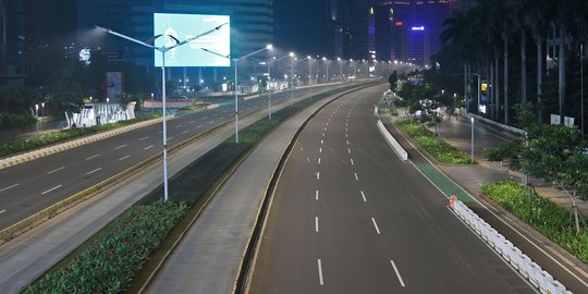 Crowd Free Night, Jalan Sudirman-Thamrin Lengang di Malam Takbiran