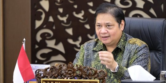 Hari Lebaran, Airlangga Ingatkan Masyarakat Tetap Jalankan Protokol Kesehatan