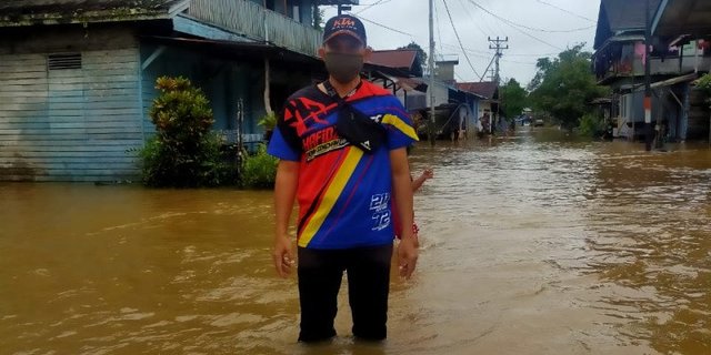 Lima Desa Di Perbatasan Ri Malaysia Terendam Banjir Saat Lebaran Merdeka Com