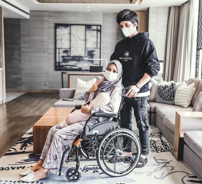 atta halilintar dan aurel