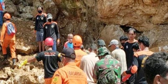 4 Penambang Batu di Hulu Sungai Selatan Tewas Tertimbun Longsor