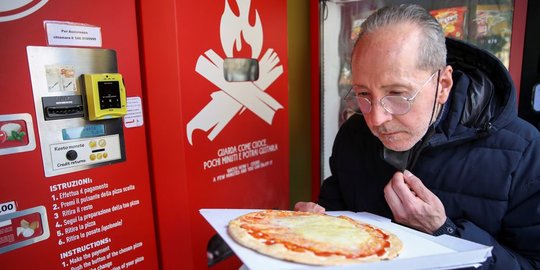 Roma Kini Punya Vending Machine yang Bisa Buat Pizza dalam 3 Menit