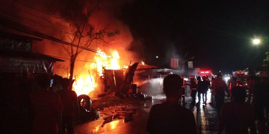 Ditinggal Mudik, Bengkel dan 4 Motor di Samarinda Ludes Terbakar