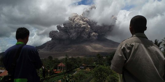 Cuaca Ekstrem, Waspadai Potensi Banjir Lahar Dingin di Gunung Sinabung