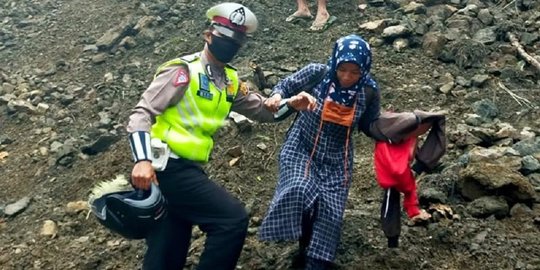 3 Titik Longsor Tutup Jalan Blangkejeren-Pining Gayo Lues Aceh
