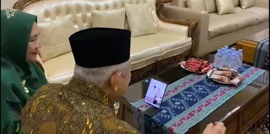 Silaturahmi Lebaran, Wapres Ma'ruf Amin Video Call Menko PMK Muhadjir