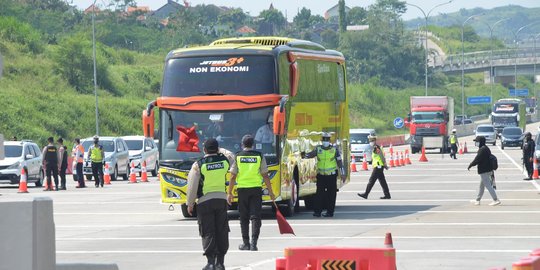 Wakapolda Metro Minta Petugas Terus Awasi Kendaraan Bawa Penumpang dari Luar Daerah
