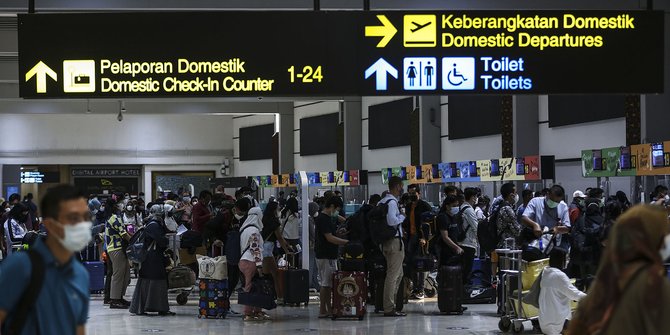Tiba di Terminal 3 Soekarno-Hatta, Penumpang Bakal Diswab Antigen Secara Acak