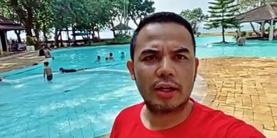 Ketua Fraksi PAN DPRD Banten 'Mewakili' Warga Liburan di Anyer: Cuma Bercanda