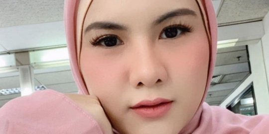 Ibu Kena Lockdown di Jepang, Ini Curhatan Evelin Nada Anjani saat Rayakan Lebaran