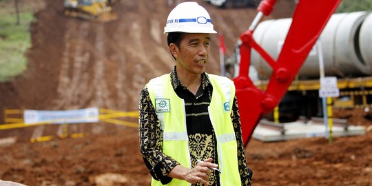 Presiden Jokowi Harap Indonesia Optimalkan Proses Alih Teknologi Proyek Kereta Cepat