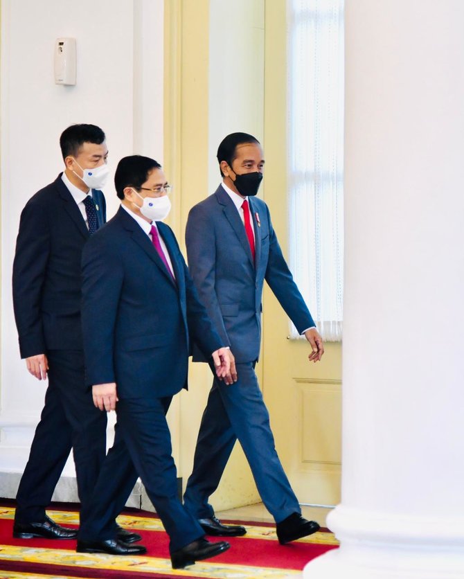presiden jokowi lakukan pertemuan bilateral dengan pm vietnam di istana bogor