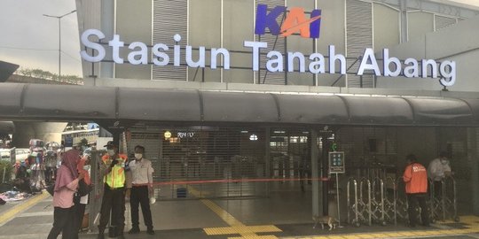 Mulai Hari Ini, Stasiun Tanah Abang Kembali Layani Penumpang Hingga Jam 7 Malam